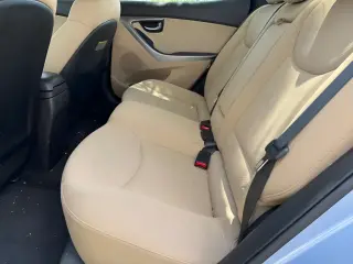 Hyundai ELANTRA 2012 GLS 4dr Sedan 6M