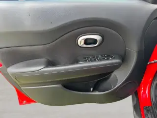 Kia Soul 2015 + 4dr Crossover