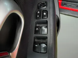 Kia Soul 2015 + 4dr Crossover