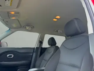 Kia Soul 2015 + 4dr Crossover