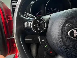 Kia Soul 2015 + 4dr Crossover