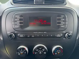 Kia Soul 2015 + 4dr Crossover