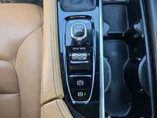 Volvo S90 2018 AWD T5 Momentum 4dr Sedan