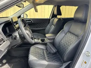 Mitsubishi Outlander 2024 SEL Black Edition 4dr SUV