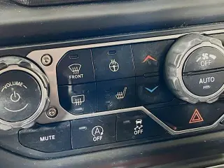 Jeep Wrangler Unlimited 2019 4x4 Sahara 4dr SUV