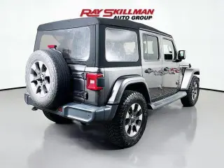 Jeep Wrangler Unlimited 2019 4x4 Sahara 4dr SUV