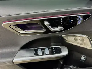 Mercedes-Benz C-Class 2024 AWD C 300 4MATIC 4dr Sedan