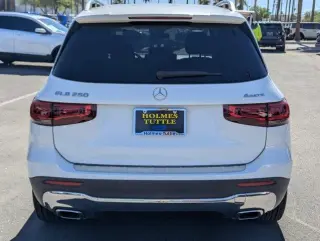 Mercedes-Benz GLB 2021 AWD GLB 250 4MATIC 4dr SUV