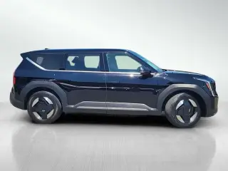 Kia EV9 2024 Light Long Range 4dr SUV