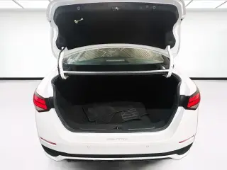 Nissan Sentra 2025 SR 4dr Sedan