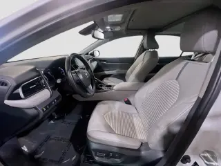 Toyota Camry Hybrid 2024 SE 4dr Sedan
