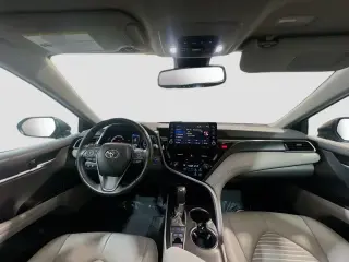 Toyota Camry Hybrid 2024 SE 4dr Sedan