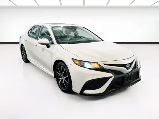 Toyota Camry Hybrid 2024 SE 4dr Sedan