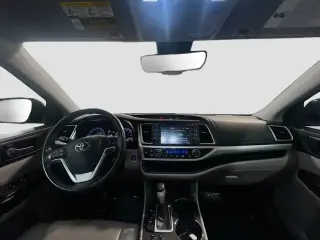 Toyota Highlander 2018 XLE 4dr SUV