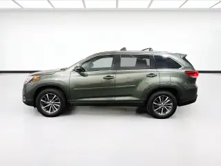Toyota Highlander 2018 XLE 4dr SUV