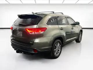 Toyota Highlander 2018 XLE 4dr SUV