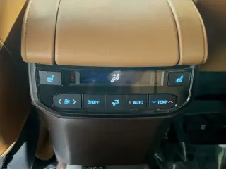 Toyota Highlander Hybrid 2021 Platinum 4dr SUV