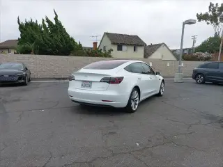 Tesla Model 3 2019 AWD Long Range 4dr Fastback
