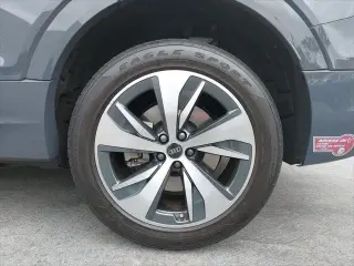 Audi Q8 e-tron 2024 AWD quattro Premium 4dr SUV