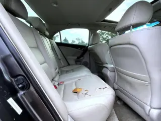 Acura TSX 2010 4dr Sedan 5A w/Technology Package