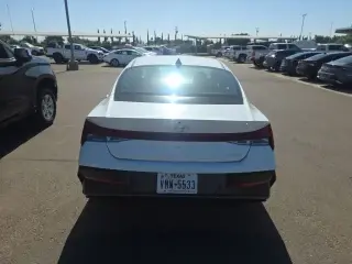 Hyundai ELANTRA 2024 Limited 4dr Sedan