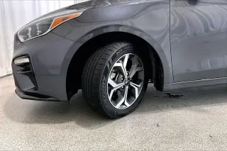 Kia Forte 2021 FE 4dr Sedan CVT