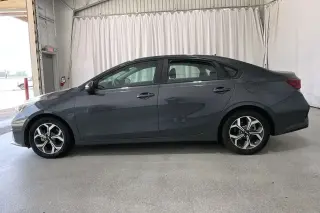 Kia Forte 2021 FE 4dr Sedan CVT