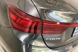 Kia Forte 2021 FE 4dr Sedan CVT
