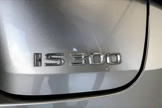 Lexus IS 300 2023 4dr Sedan