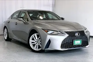 Lexus IS 300 2023 4dr Sedan