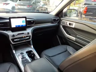 Ford Explorer 2023 AWD XLT 4dr SUV