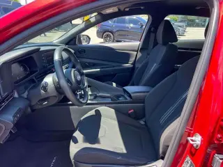 Hyundai ELANTRA 2025 SEL Sport 4dr Sedan