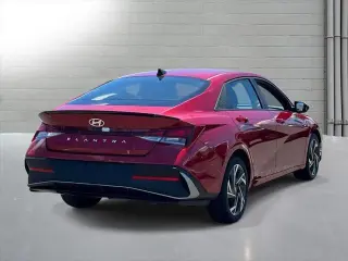 Hyundai ELANTRA 2025 SEL Sport 4dr Sedan