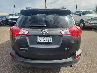 Toyota RAV4 2015 XLE 4dr SUV