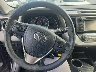 Toyota RAV4 2015 XLE 4dr SUV