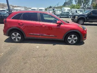Kia Niro 2021 LX 4dr Crossover