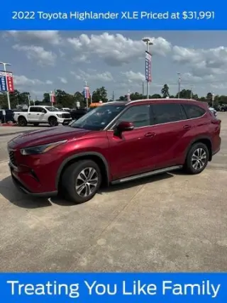 Toyota Highlander 2022 XLE 4dr SUV