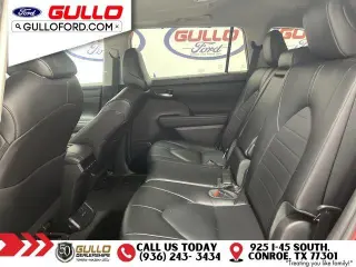 Toyota Highlander 2022 XLE 4dr SUV
