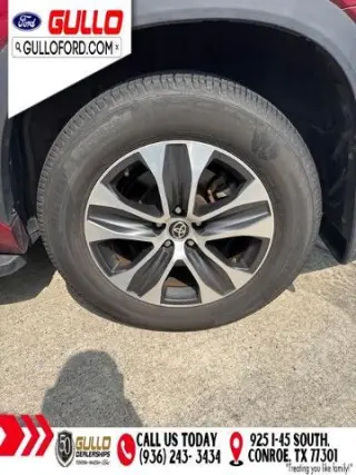 Toyota Highlander 2022 XLE 4dr SUV