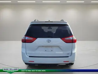 Toyota Sienna 2016 LE 7-Passenger Auto Access Seat 4dr Mini-Van