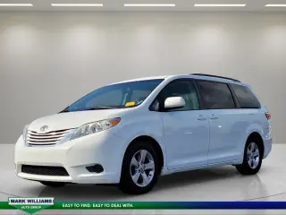 Toyota Sienna 2016 LE 7-Passenger Auto Access Seat 4dr Mini-Van