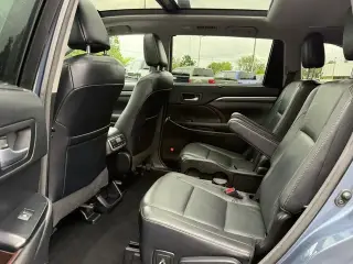 Toyota Highlander Hybrid 2017 AWD Limited 4dr SUV