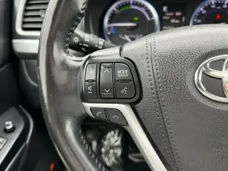 Toyota Highlander Hybrid 2017 AWD Limited 4dr SUV