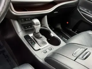 Toyota Highlander Hybrid 2017 AWD Limited 4dr SUV