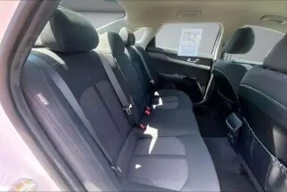 Kia K5 2023 LXS 4dr Sedan
