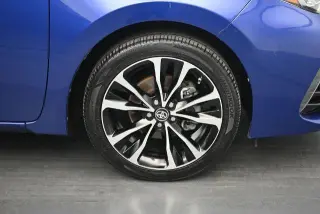 Toyota Corolla 2017 SE 4dr Sedan 6M