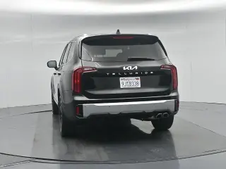 Kia Telluride 2024 S 4dr SUV