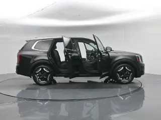 Kia Telluride 2024 S 4dr SUV
