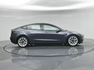 Tesla Model 3 2023 4dr Sedan