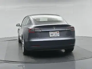 Tesla Model 3 2023 4dr Sedan
